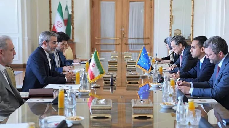 کارشکنی تندرو‌ها در مسیر توافق دولت رئیسی؛ ناگفته‌هایی از پشت پرده مذاکرات دولت سیزدهم با آمریکا
