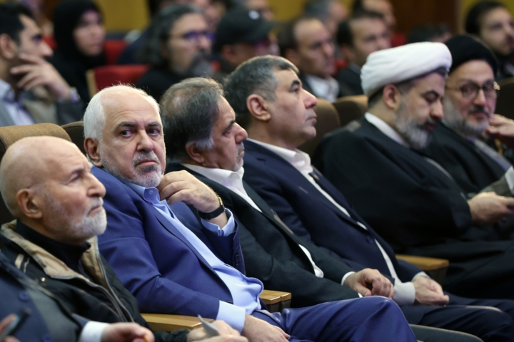 ظریف: دنیای امروز، دنیای ائتلاف‌های موضوعی است/ ضرورت رها شدن از زندان گذشته