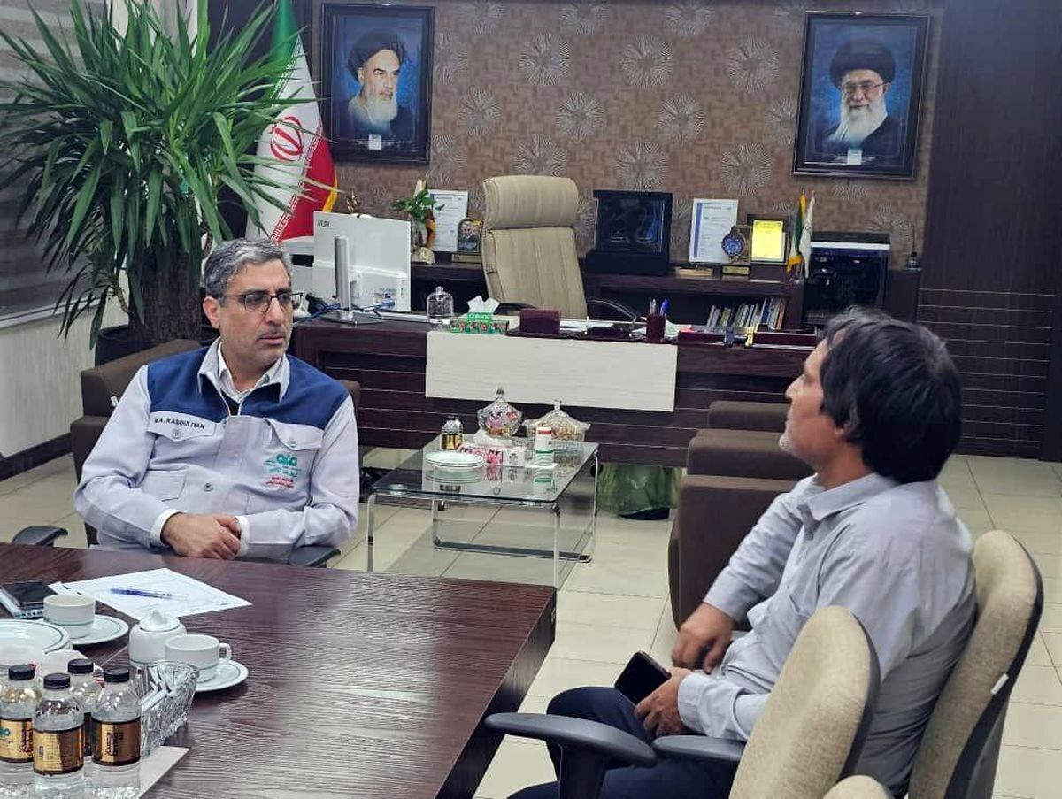 علی رسولیان: رفع دغدغه کارگران فولاد سنگان از اولویتهای ماست