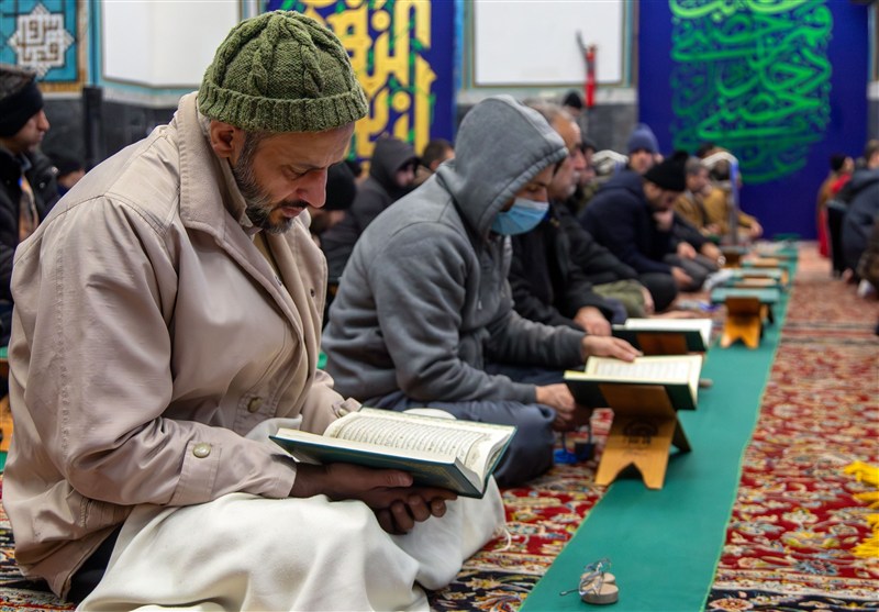 حضور 1500 معتکف در مسجد جامع گوهرشاد