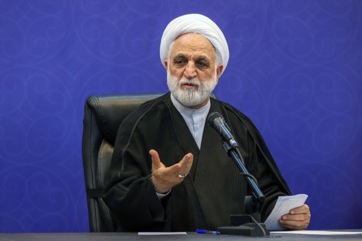 مجازات محتکران و اخلالگران اقتصادی باید متناسب با شرایط روز باشد مجازات محتکران و اخلالگران اقتصادی باید متناسب با شرایط روز باشد