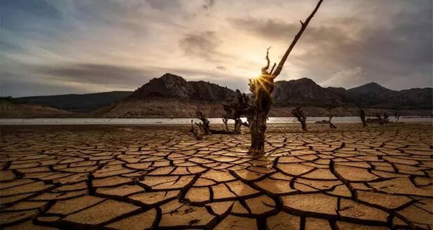 وضعیت منابع آبی جنوب کشور در نقطه هشدار؛ بی سابقه‌ترین خشکسالی در ۶۰ سال گذشته تهران را فرا گرفت