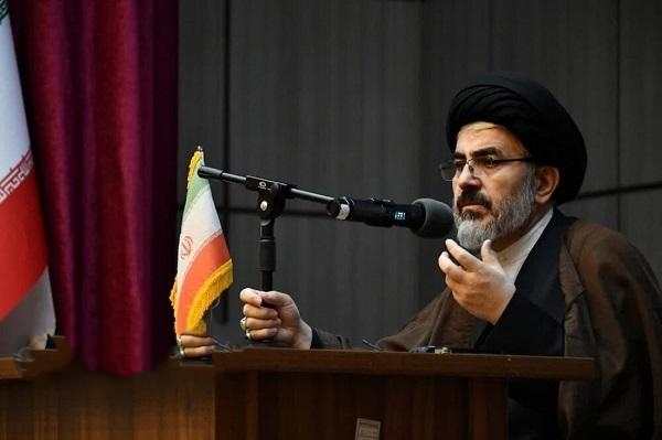 لزوم نقش‌آفرینی جوانان در صیانت از آرمان‌های انقلاب و بهره‌گیری از دوران نوجوانی و جوانی