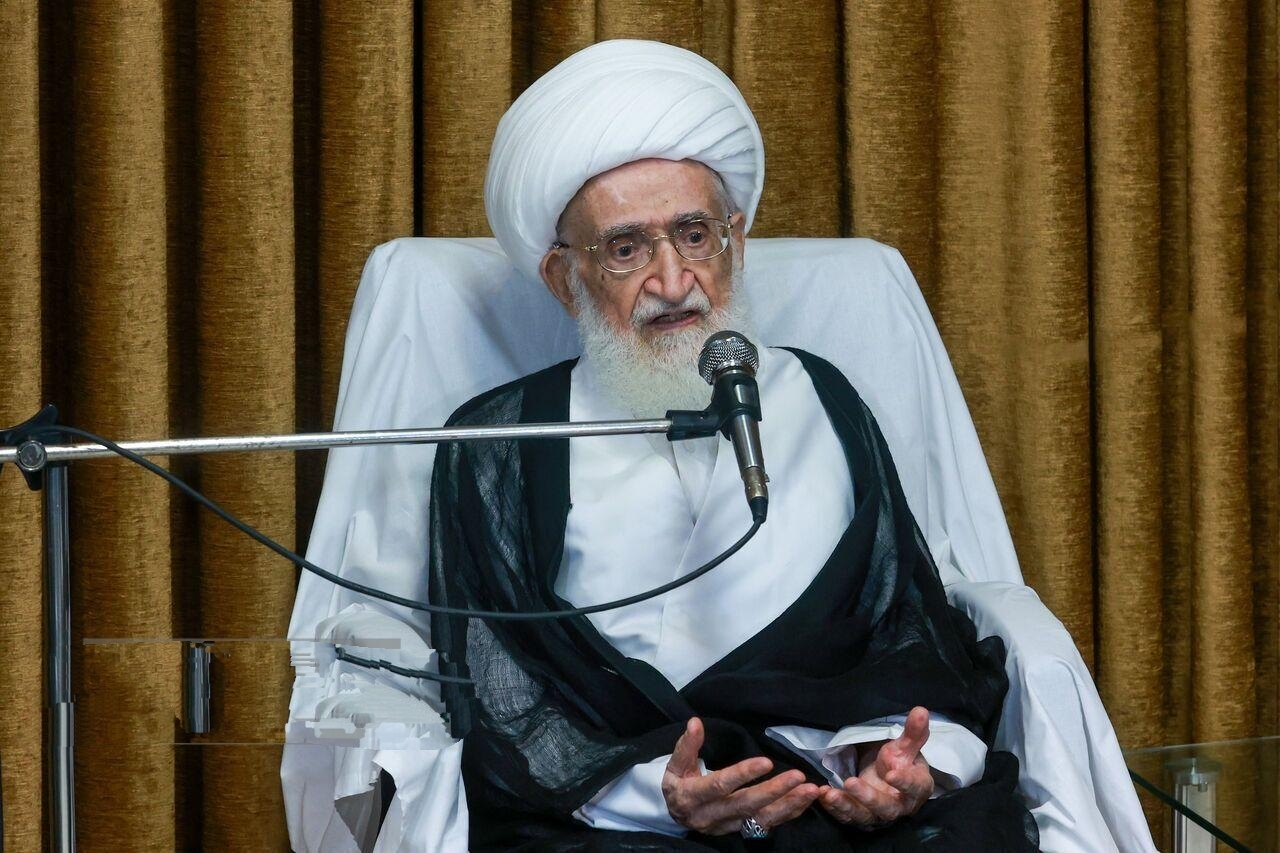 آیت الله نوری همدانی: انتقام خون رهبر شهید انقلاب بر همه مسلمانان فرض است