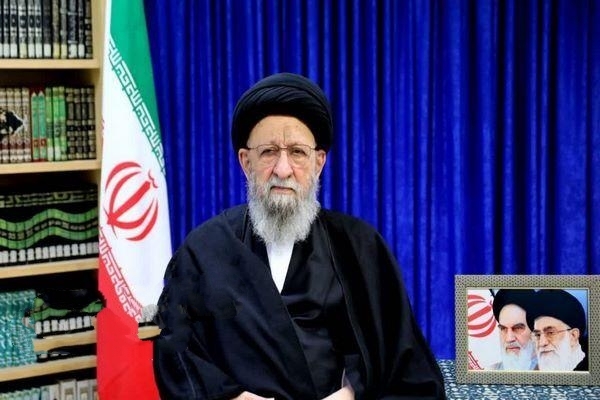 آیت‌الله نورمفیدی:ملت ایران پرچم  انتقام رهبر شهید را برافراشت
