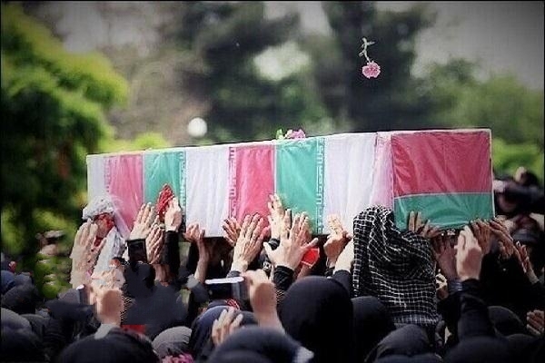 شهادت ۹ نفر از فرزندان دلیر لرستان در ناوشکن «دنا» + اسامی