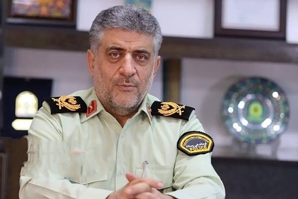 کشف بیش از ۱۱۰۰ کیلو شیشه در نی‌ریز