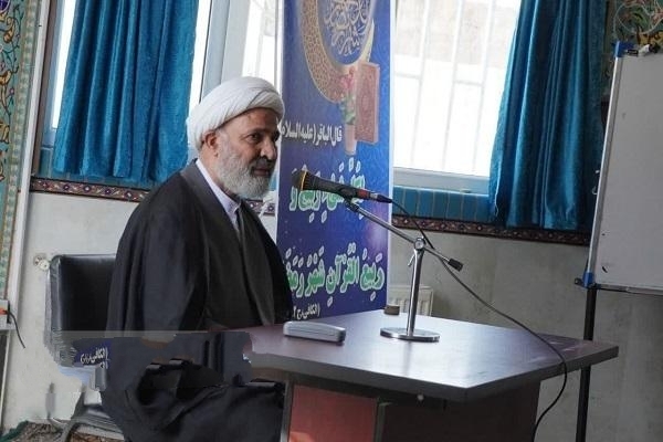 حجت‌الاسلام پژمانفر: دشمن در جنگ شناختی به‌دنبال تضعیف اعتماد عمومی است