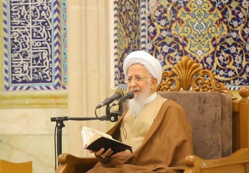 تفسیر تسنیم محصول تلاش جمعی حوزه علمیه است