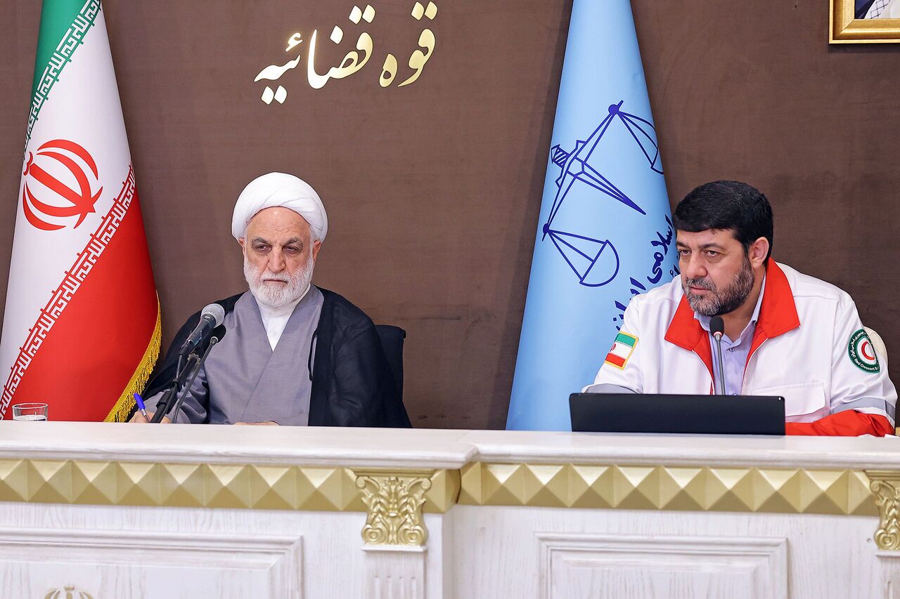 اساسنامه و ضوابط حاکم بر جمعیت هلال احمر بهروزرسانی شود اساسنامه و ضوابط حاکم بر جمعیت هلال احمر بهروزرسانی شود