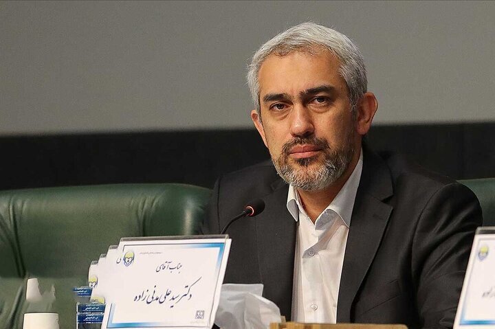 تجربه و آموخته‌های مدنی زاده می‌تواند ضامن موفقیت او در وزارت اقتصاد باشد/ روی خوش بورس به آقای اقتصاددان