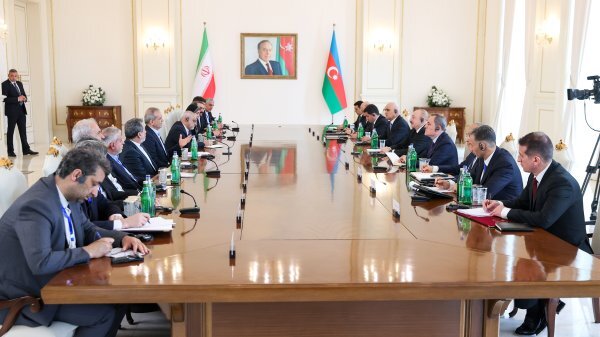 پیوندهای تاریخی دو ملت ایران و آذربایجان زمینه‌ساز توسعه همکاری‌های دو کشور است/ ایران بر حق حاکمیت آذربایجان بر قره‌باغ تأکید دارد
