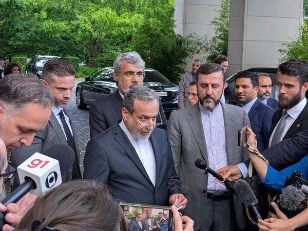 عراقچی: رژیم صهیونیستی باید جنایات خود را متوقف کند/ ما نگران عدم محکومیت حملات شنیع رژیم صهیونیستی هستیم