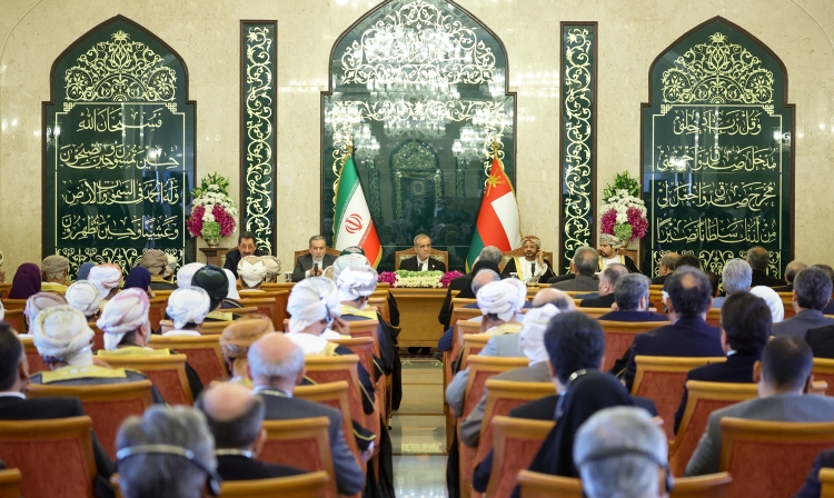 حجم مبادلات اقتصادی ایران و عمان میتواند به 20 تا 30 میلیارد دلار برسد حجم مبادلات اقتصادی ایران و عمان میتواند به 20 تا 30 میلیارد دلار برسد