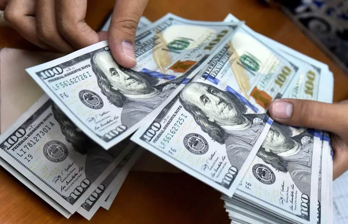 قیمت دلار، یورو، طلا و سکه امروز چهارشنبه ۷ خرداد ۱۴۰۴ / قیمت طلای ۱۸ عیار چند؟ + جدول