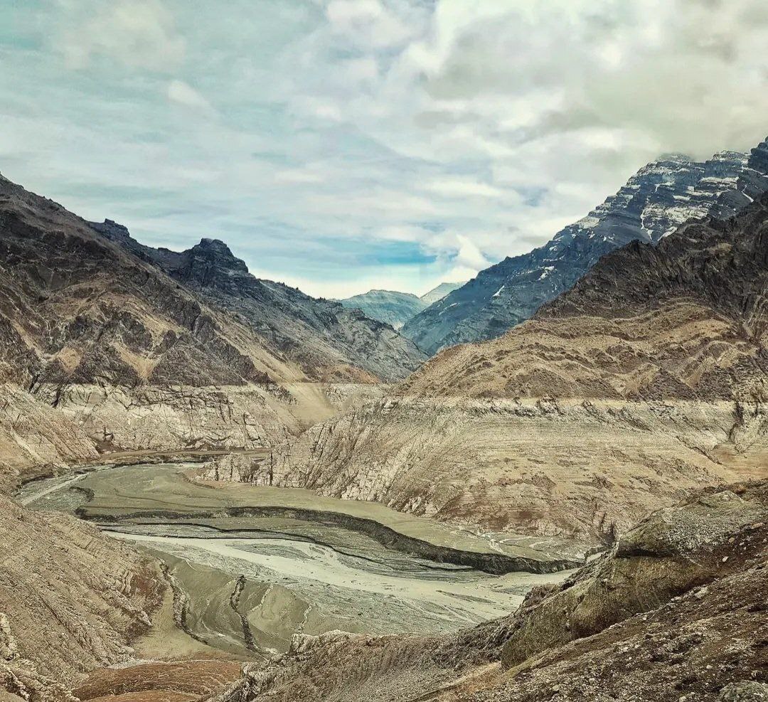 تهران دیگر آب ندارد؛ این زنگ خطر نیست ناقوس بی‌آبی است/ وقتی فاجعه آبی همدان در سال ۱۴۰۱ درس عبرت نشد