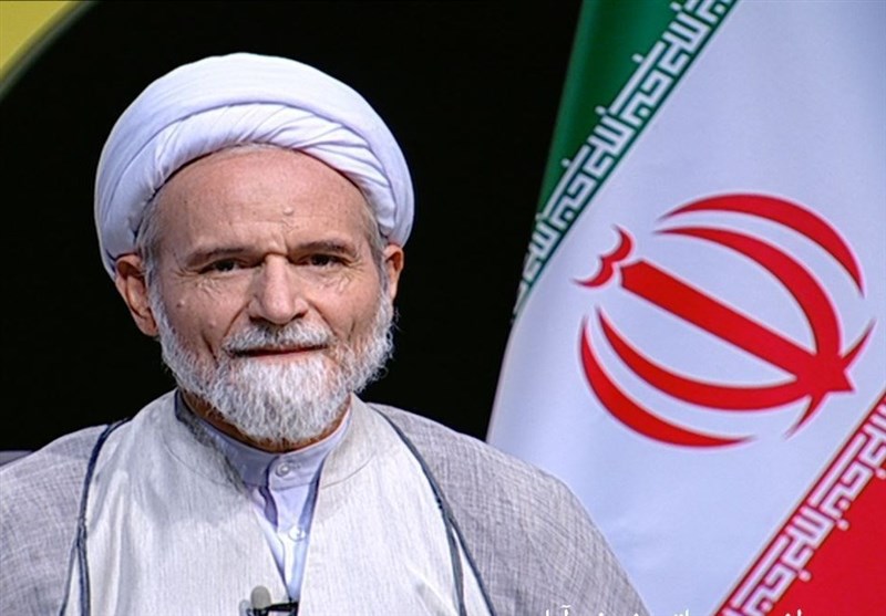انقلاب اسلامی تداوم مسیر عاشورا است