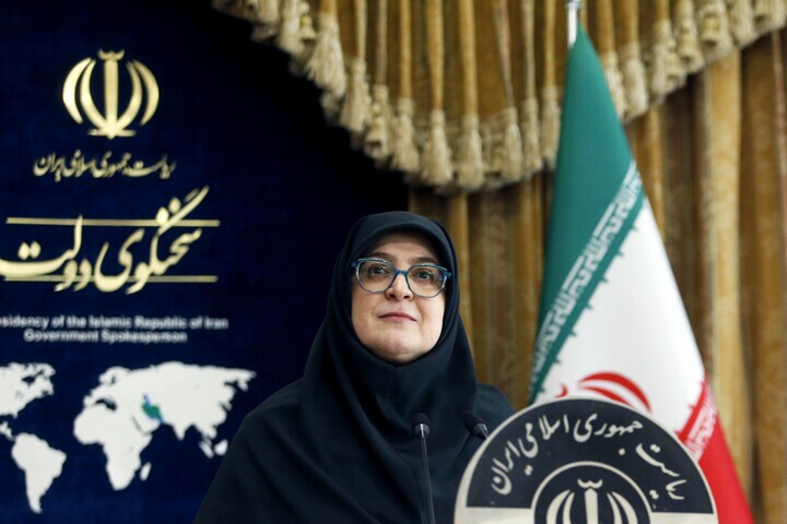 نمی‌توانیم بنزین نیازمندان را به آفرود سواران بدهیم/ مذاکره و جنگ راهبردهای رسیدن به هدف