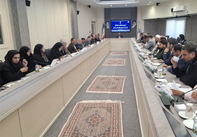 استاندار خراسان جنوبی: هفته دفاع مقدس باید با محوریت مردم برگزار شود