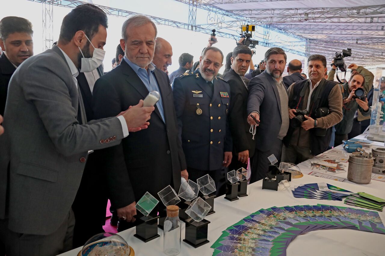 وزارت دفاع دولت چهاردهم؛ خودکفا در تامین نیازمندی‌ها و پیشرو در فناوری‌های نوین