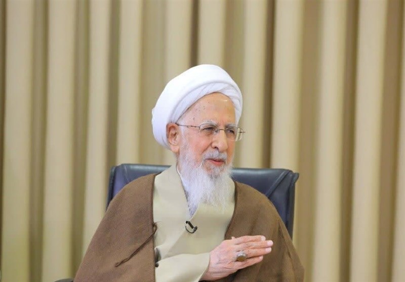 تأکید آیت‌الله جوادی‌آملی بر ضرورت سرمایه‌گذاری در آموزش و تولید