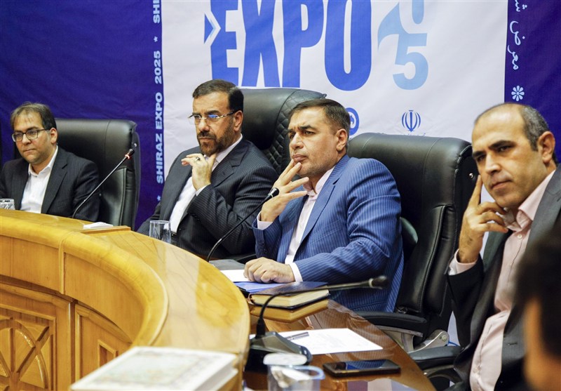 تأکید استاندار فارس بر نقش‌آفرینی صنعت در جنگ اقتصادی