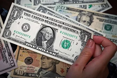 قیمت دلار امروز دوشنبه 7 مهر 1404 / نوسانات افزایشی دلار از سر گرفته شد
