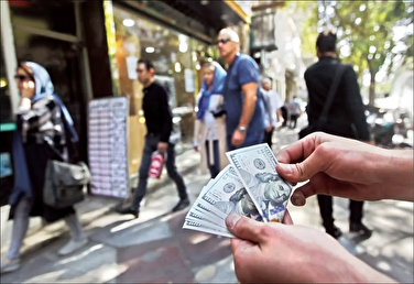 عبور دلار از مقاومت ۱۱۲ هزار تومان