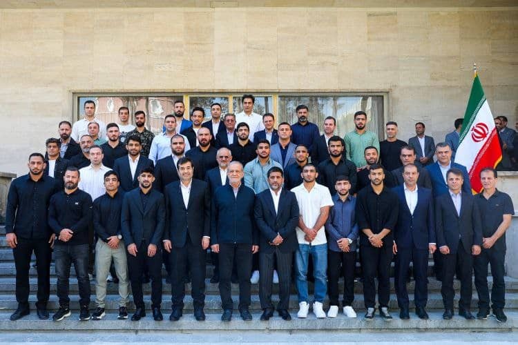 تسلیم شدن در وجود ما نیست تسلیم شدن در وجود ما نیست