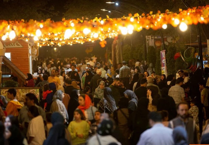 استقبال بی‌سابقه از جشنواره طعم و رنگ پاییز