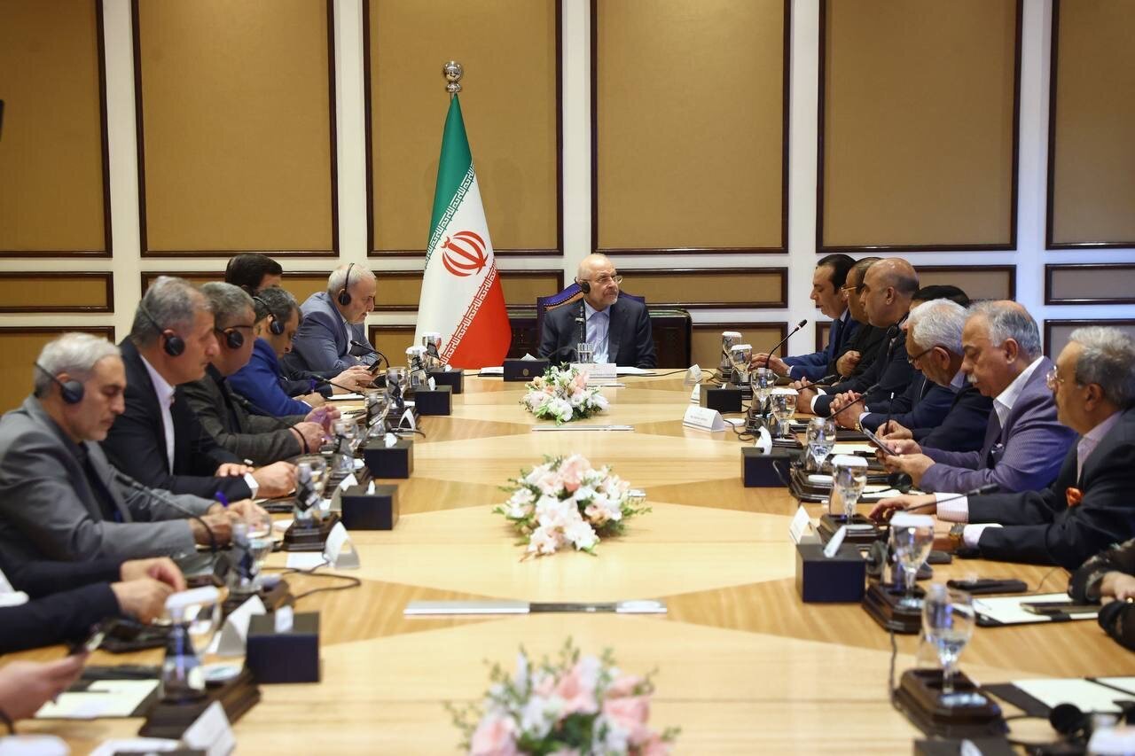 روابط بین ایران و پاکستان بسیار دیرینه و عمیق است/ ظرفیت مبادلات اقتصادی ایران و پاکستان باید از ۳ میلیارد به ۱۰ میلیارد دلار برسد روابط بین ایران و پاکستان بسیار دیرینه و عمیق است/ ظرفیت مبادلات اقتصادی ایران و پاکستان باید از ۳ میلیارد به ۱۰ میلیارد دلار برسد