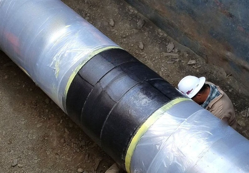 رفع نشتی بنزین در محدوده پل 17 شهریور یزد/ مسئولیت ترمیم آسفالت با شهرداری است