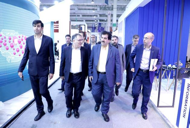 از کارت رفاهی تا فکتورینگ و سامانه SCF؛ ابزارهای نوین بانک رفاه کارگران برای تامین مالی بنگاههای اقتصادی از کارت رفاهی تا فکتورینگ و سامانه SCF؛ ابزارهای نوین بانک رفاه کارگران برای تامین مالی بنگاههای اقتصادی