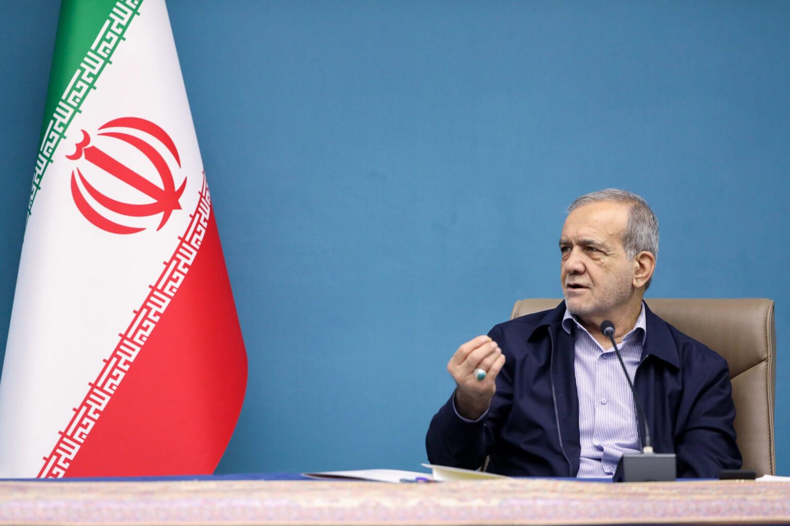 اینفوگرافی | کدام دولتمردان رئیسی به دولت پزشکیان راه یافتند؟