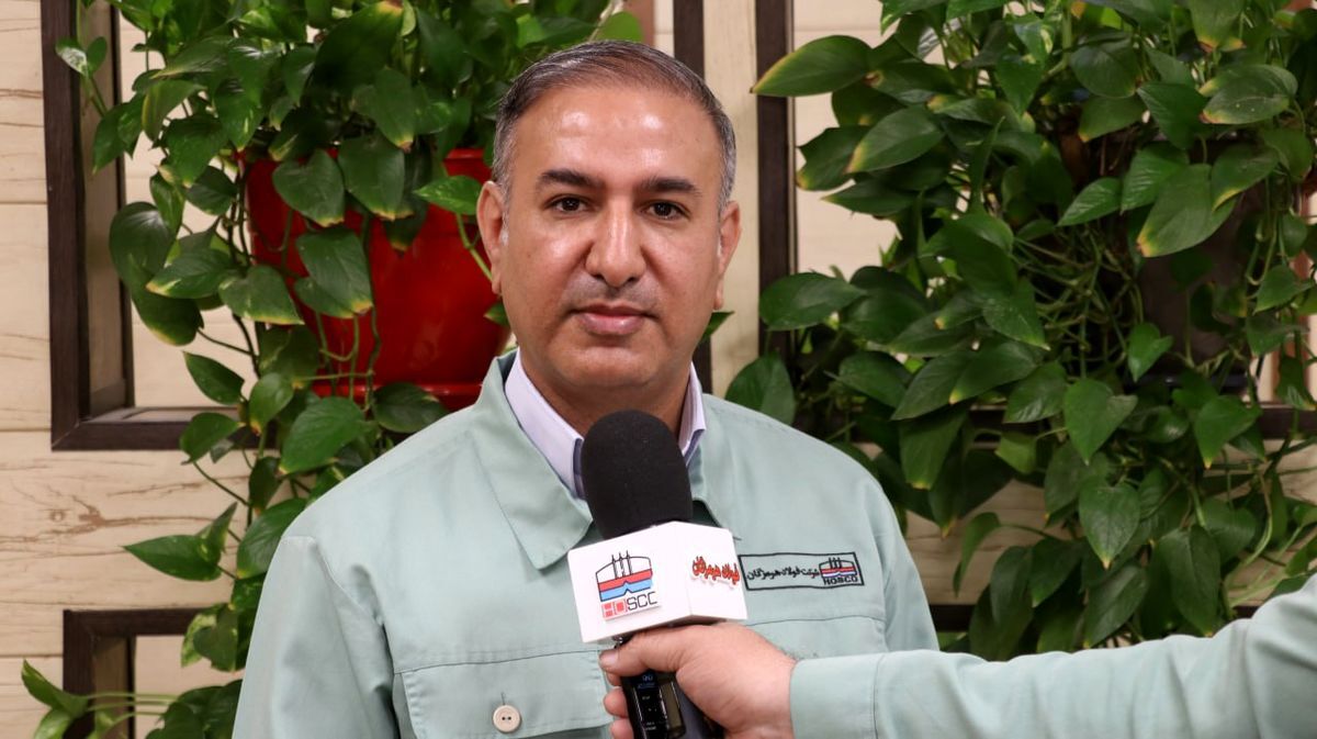 مدیر فروش و بازاریابی فولاد هرمزگان مطرح کرد: کسب تندیس صادرکننده نمونه ملی؛ تجلی تجربه، تعهد و تخصص در فولاد هرمزگان/ صادرات، رکن اصلی استراتژی فولاد هرمزگان مدیر فروش و بازاریابی فولاد هرمزگان مطرح کرد: کسب تندیس صادرکننده نمونه ملی؛ تجلی تجربه، تعهد و تخصص در فولاد هرمزگان/ صادرات، رکن اصلی استراتژی فولاد هرمزگان
