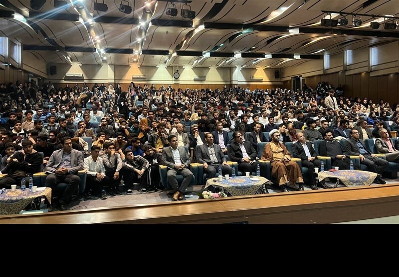 روایت رئیس دانشگاه ایلام از مشکل 54 ساله مستندسازی زمینهای دانشگاه ایلام روایت رئیس دانشگاه ایلام از مشکل 54 ساله مستندسازی زمینهای دانشگاه ایلام