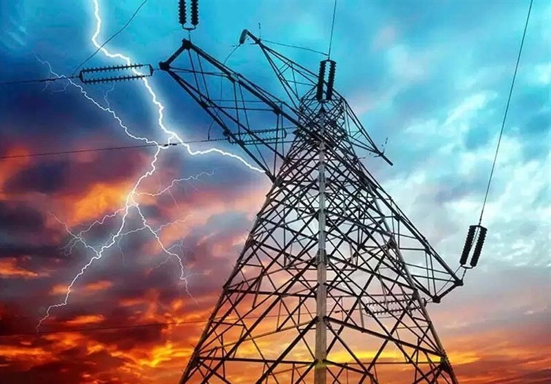 خدمترسانی 25 اکیپ عملیاتی توزیع برق در شرایط بارانی قشم خدمترسانی 25 اکیپ عملیاتی توزیع برق در شرایط بارانی قشم