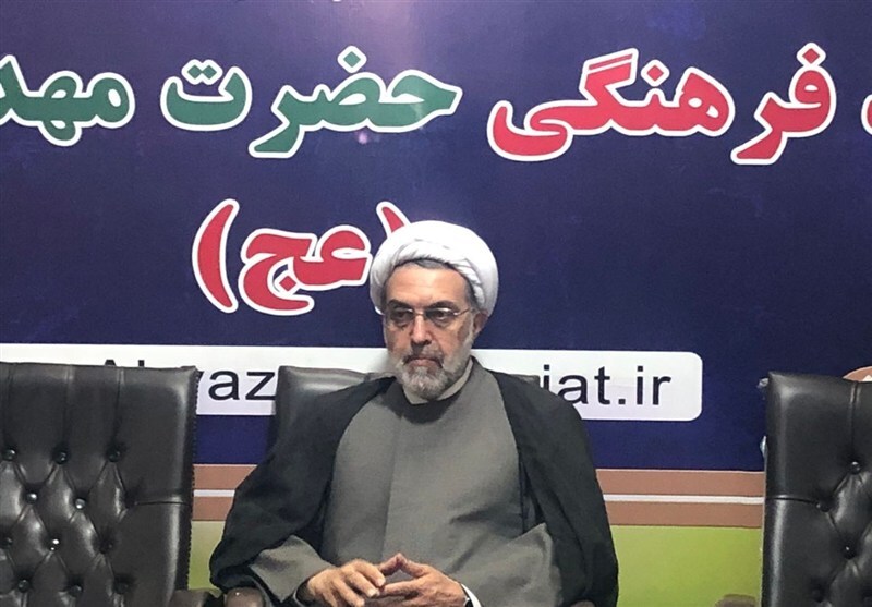 صدور انقلاب اسلامی به معنای صدور تفکر مبارزه با ظلم است