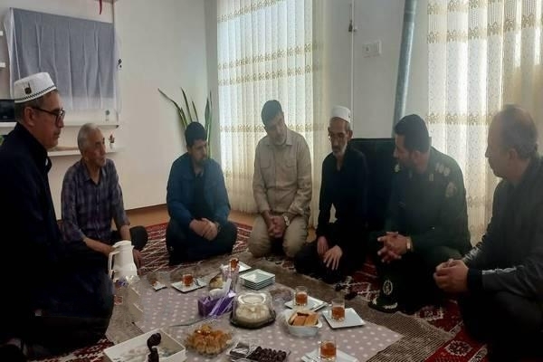 دیدار مدیر کل حفظ آثار استان گلستان با خانواده شهید«رحیم کتوکی»