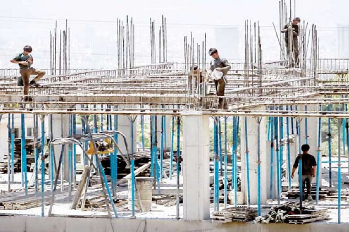 بیکاری یک میلیون کارگر ایرانی در پی جنگ اخیر