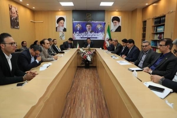 کرمی: بخش‌های تولیدی در خط مقدم جنگ اقتصادی قرار دارند