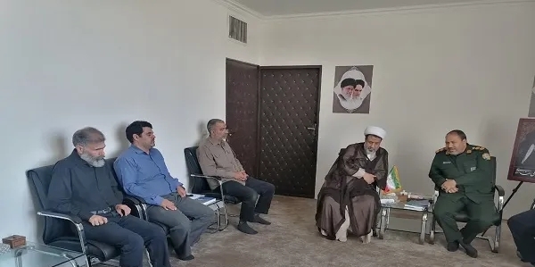 تأکید نماینده ولی‌فقیه بر تدوین «نقشه راه» برای انتخاب سوژه‌های دفاع مقدس