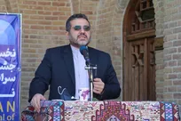 وزیر ارشاد عنوان کرد:
نگاهم برای انتصاب‌ها جناحی نبود/ پیگیری پرونده تخلف واردات کاغذ
