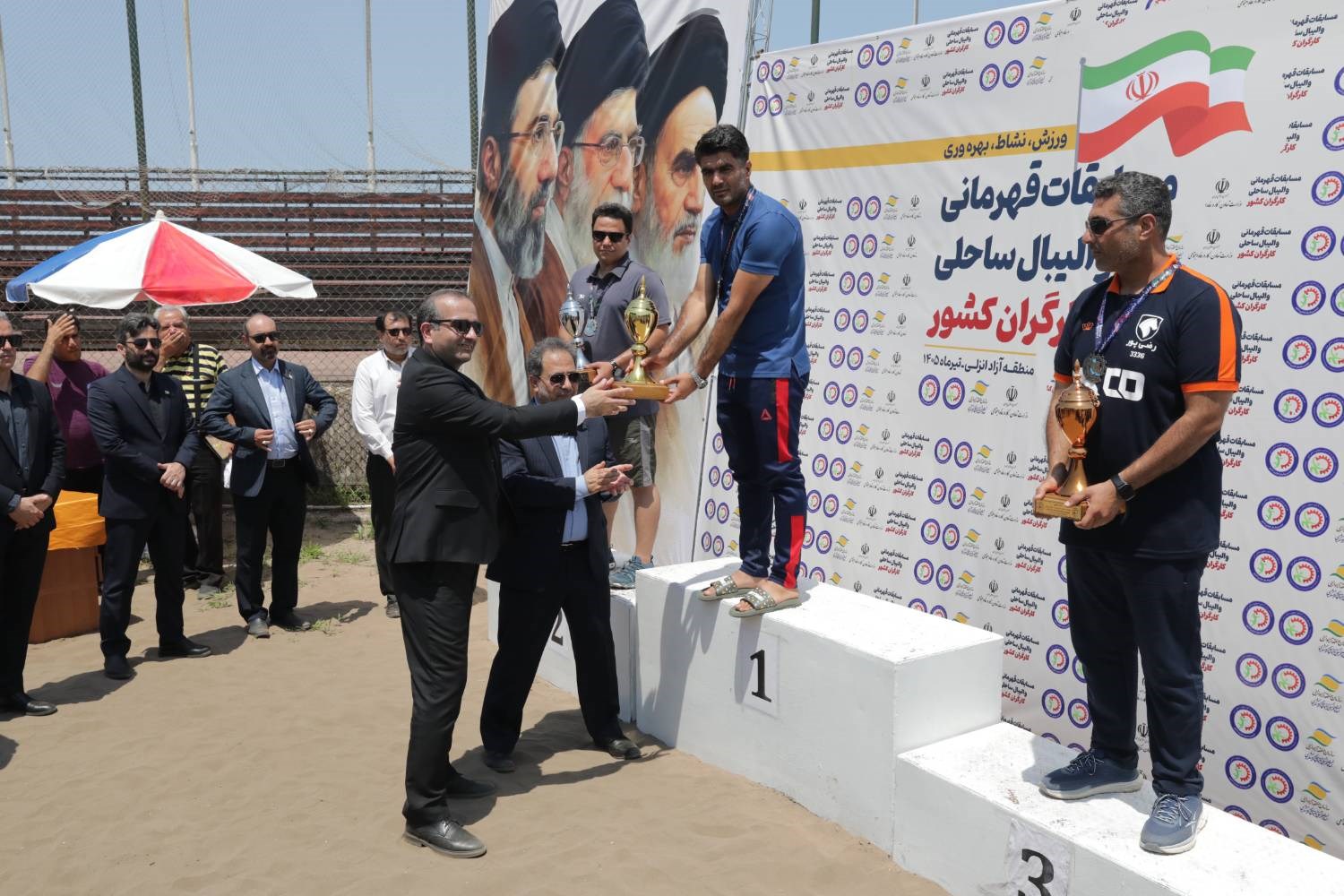 «شهرداری ارومیه» بر سكوی قهرمانی والیبال ساحلی كارگران كشور ایستاد
