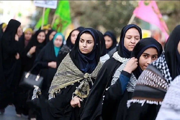 نسل جدید باید از تجربیات دفاع مقدس درس بگیرند