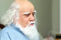 محمد اسفندیاری:
استاد حکیمی در عین دفاع سرسخت از تشیع،از منادیان وحدت بود/ظلم اقتصادی را خطرناک‌ترین ظلم