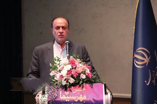 چراغ سینما با همراهی هنرمندان روشن می‌ماند