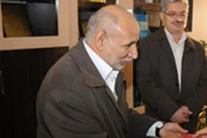هاشمى زاده معاون عمرانى استاندار خوزستان چراغ خاموش پشت ميزش نشست/حوزه عمرانى سرانجام فعال خواهد شد؟