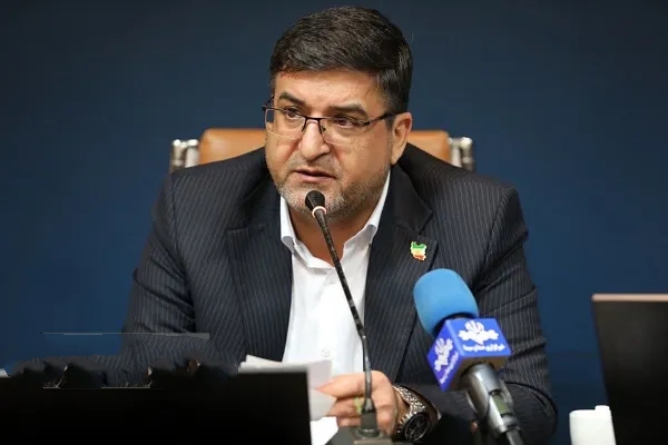همه دستگاه‌ها برای بازگشایی مدارس پای کار باشند