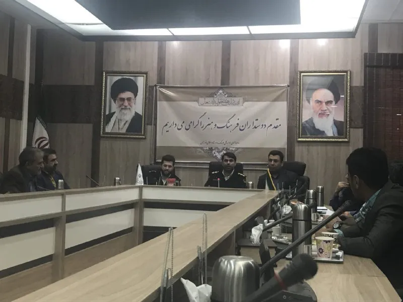 برگزاری نشست هم اندیشی پلیس فتا و فرهنگ و ارشاد اسلامی خوزستان با اصحاب رسانه/ رئیس پلیس فتا استان: ساماندهی پایگاه های خبری مجوز دار و بدون مجوز در سال 97